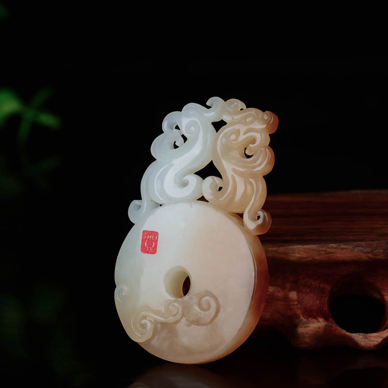 贺西晓玉雕大师工作室作品 【龙凤呈祥】挂件22.34g
