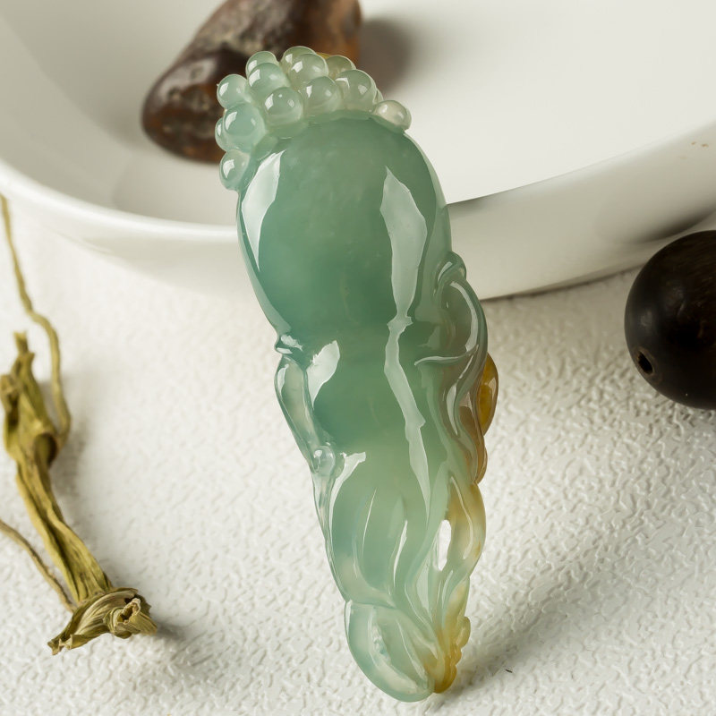 【源头好货-四会】天然缅甸a货翡翠冰糯种人参吊坠17.40g