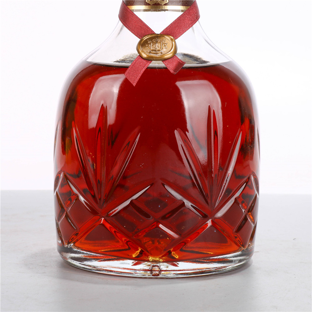 65.90年代卡慕金花菠萝干邑白兰地 40度700ml