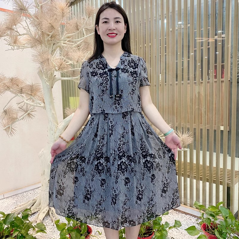 小个子雪纺连衣裙女夏装2024新款妈妈新中式盘扣短袖拼接印花裙子