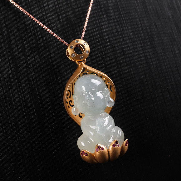 翡翠a货老坑冰种18k金钻石红宝石镶嵌宝宝佛吊坠7.03克