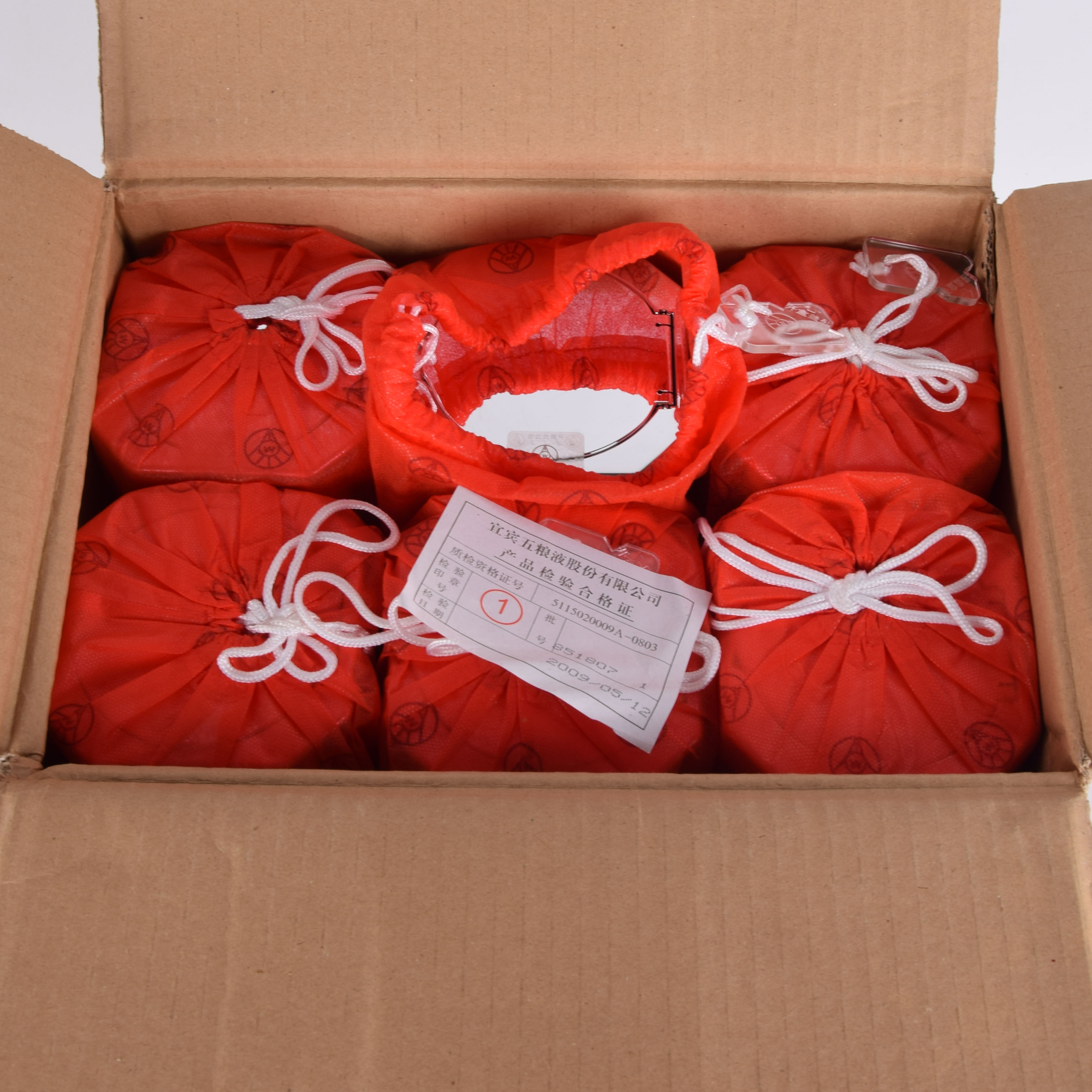 82【中国名酒】2009年五粮液 52度375ml 一箱6瓶