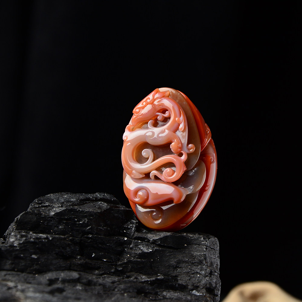 玉雕名家肖军作品 红白料/柿子红南红挂件仿古凤凰45.4g