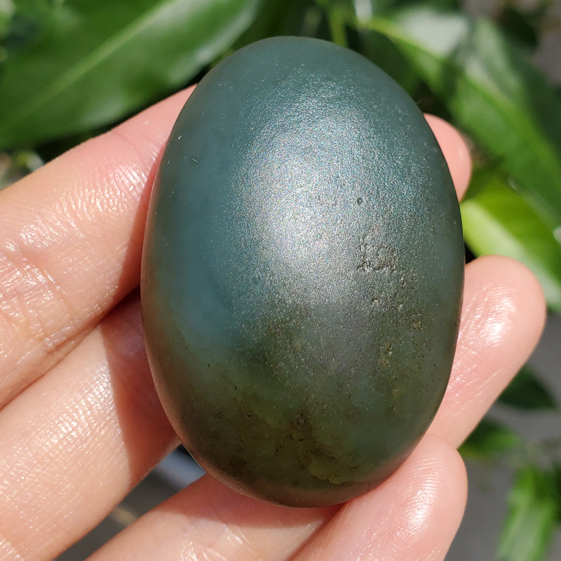 方言和田玉珍藏标本级精品金鹿皮天蓝色蓝玉籽料水滴型原石玩料o