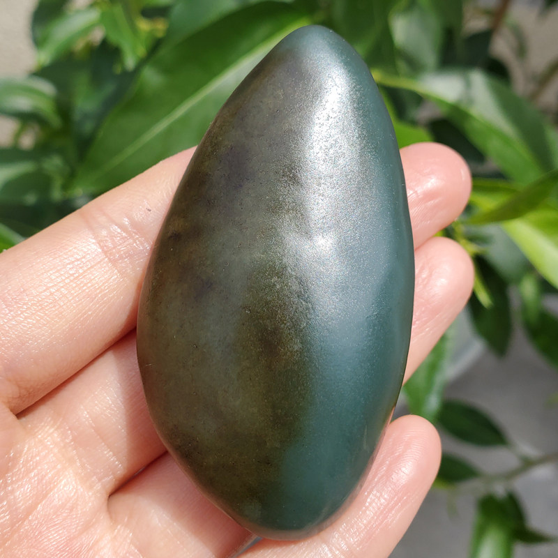 方言和田玉珍藏标本级精品金鹿皮天蓝色蓝玉籽料水滴型原石玩料o