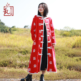 新年战袍外套2023年新款女秋冬中长款风衣加绒加厚中国风红色衣服