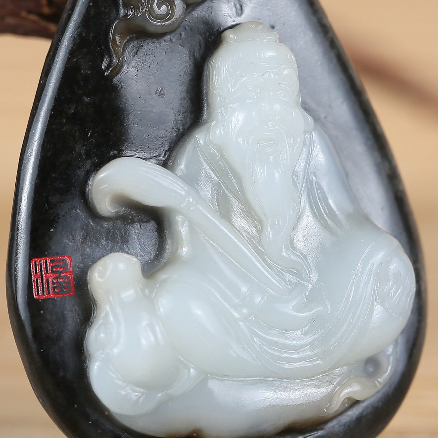 五台山赐福加持 苏工国玉省级玉雕大师万子涵和田玉老子说道吊坠