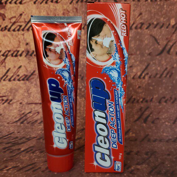 进口印度 美白牙膏 超薄荷味 红颜色150克装 closeup 店主推荐