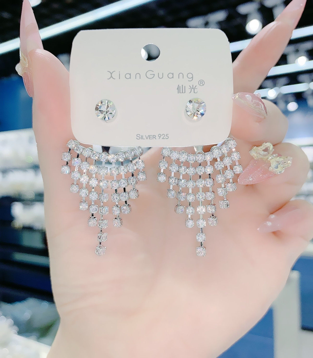 韩国满钻流苏耳环高级感气质奢华耳饰网红轻奢水钻锆石后挂式耳坠