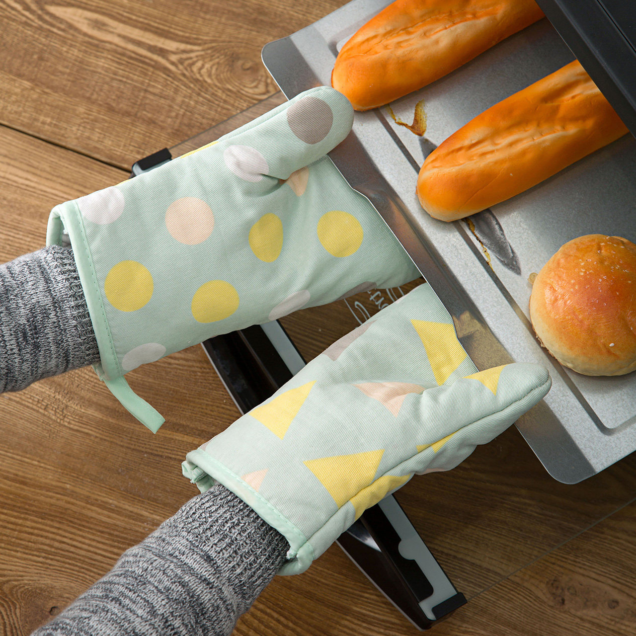 包邮 家用 加厚_居家家 微波炉耐高温加厚隔热手套 家用厨房烤箱专用