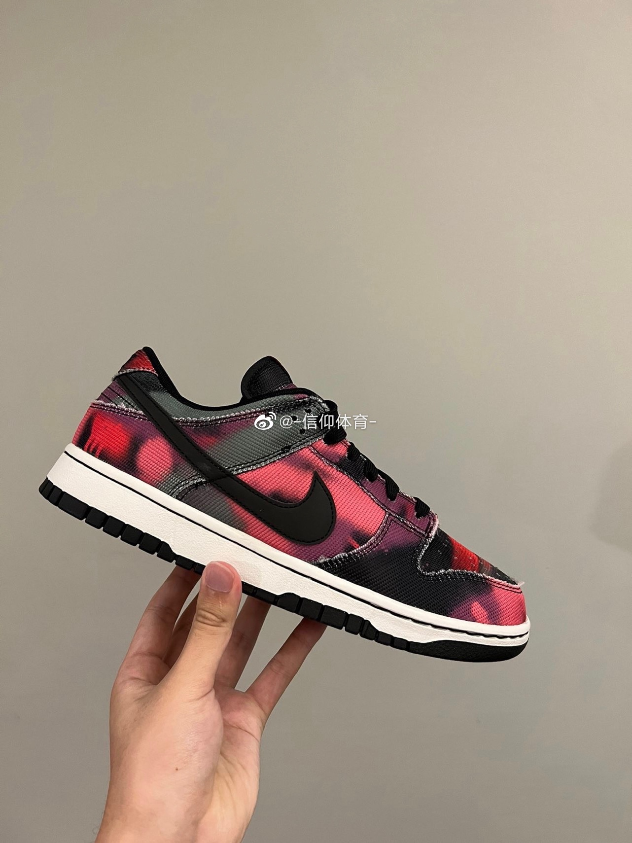 Nike Dunk Low耐克男女复古涂鸦低帮经典运动休闲板鞋 DM0108-002