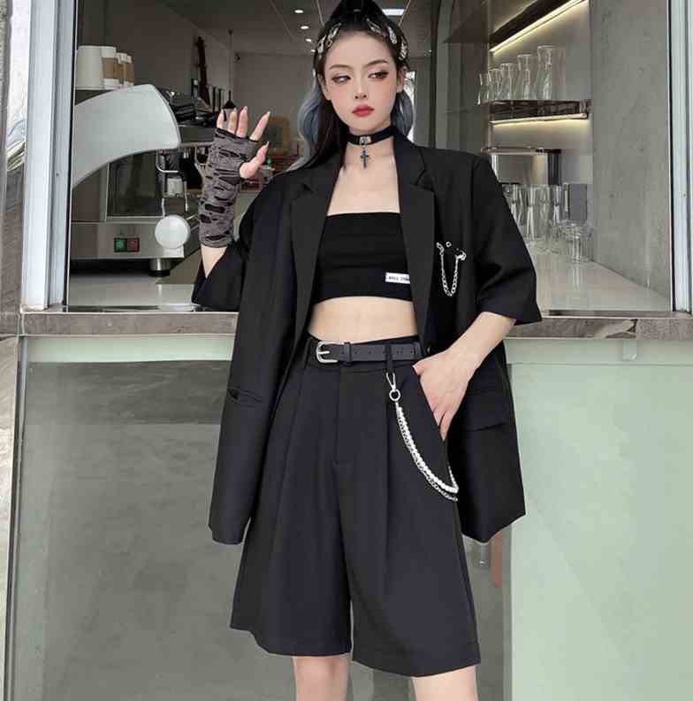 酷女孩穿搭帅气炸街西装外套装夏季暗黑系小西服女潮蹦迪痞帅女装