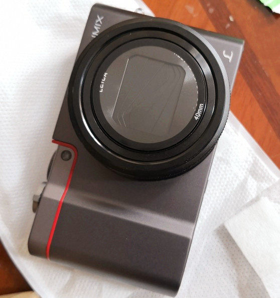 松下lx10相机钢化膜屏幕保护膜zs110/220贴膜zs200玻璃uv镜头膜