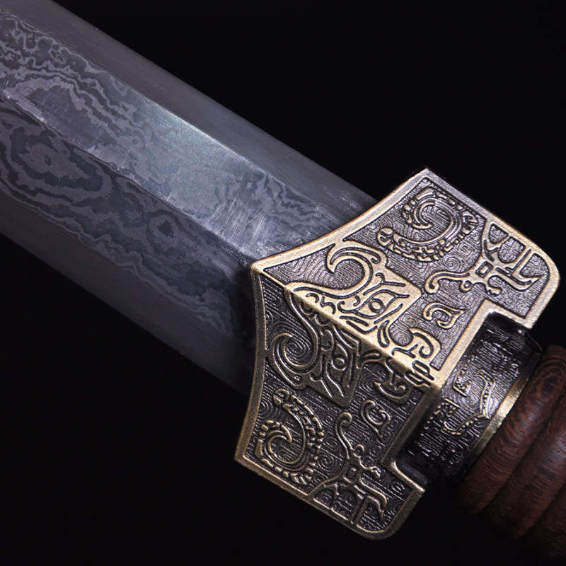 小秦剑 谢明友 龙泉市首席技师(未开刃)