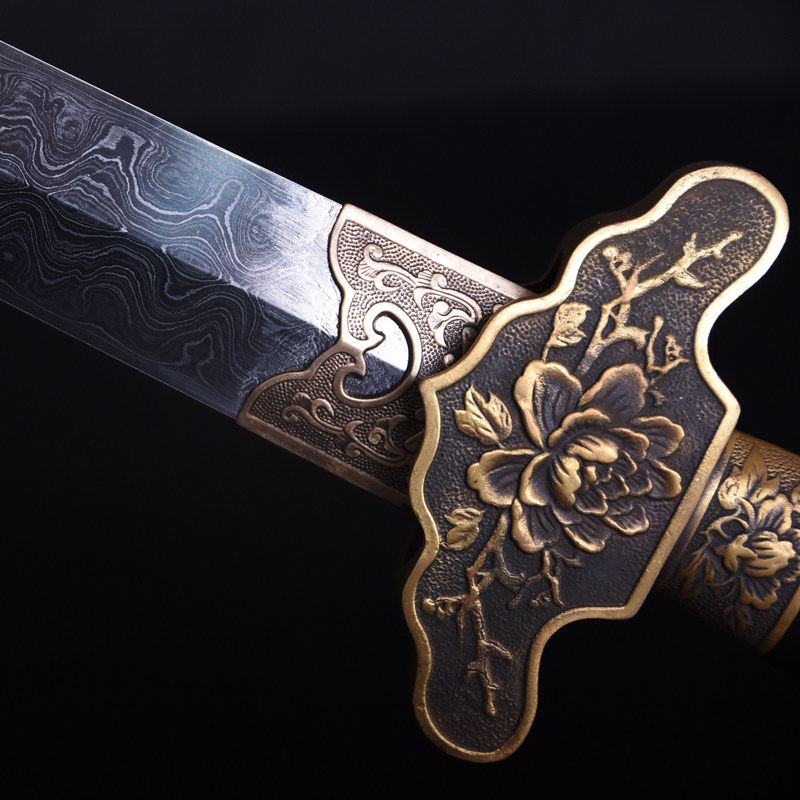 金奖作品---牡丹剑 谢明友 龙泉市首席技师(未开刃)