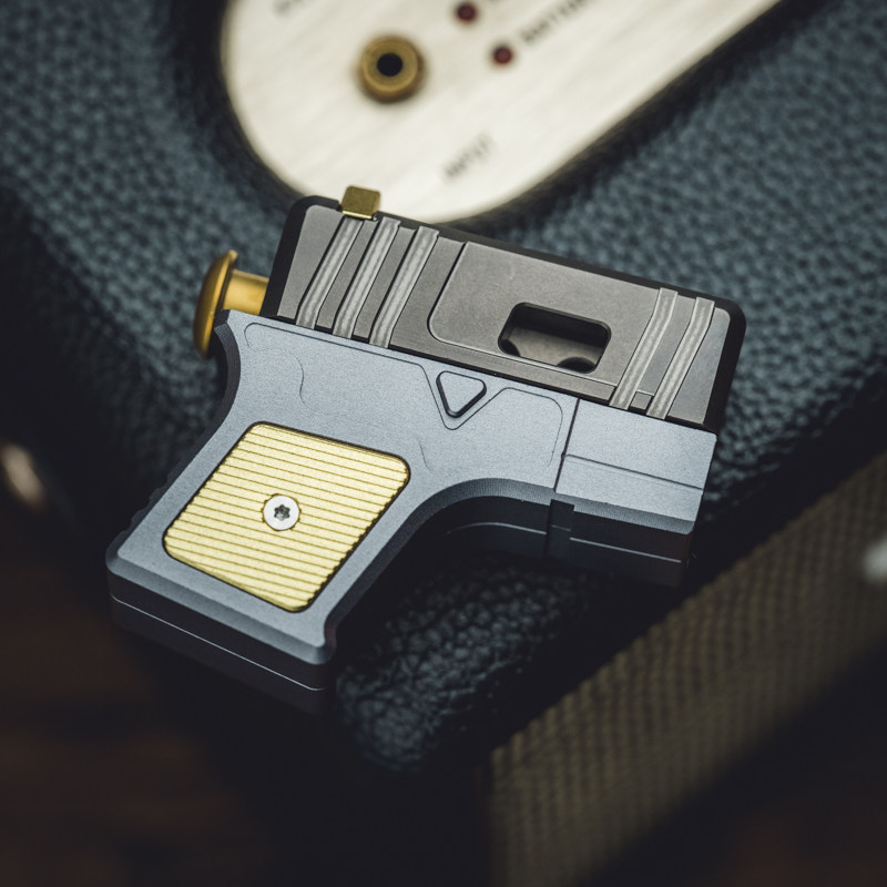 战斗大师推牌 滑盖磁吸段落推蛋金属指尖陀螺解压玩具edc 老铁匠