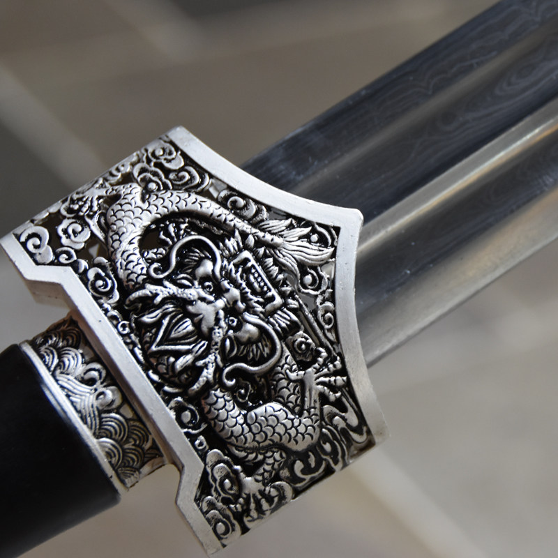 龙纹剑 叶端文 龙泉宝剑锻制技艺非遗传承人(未开刃)