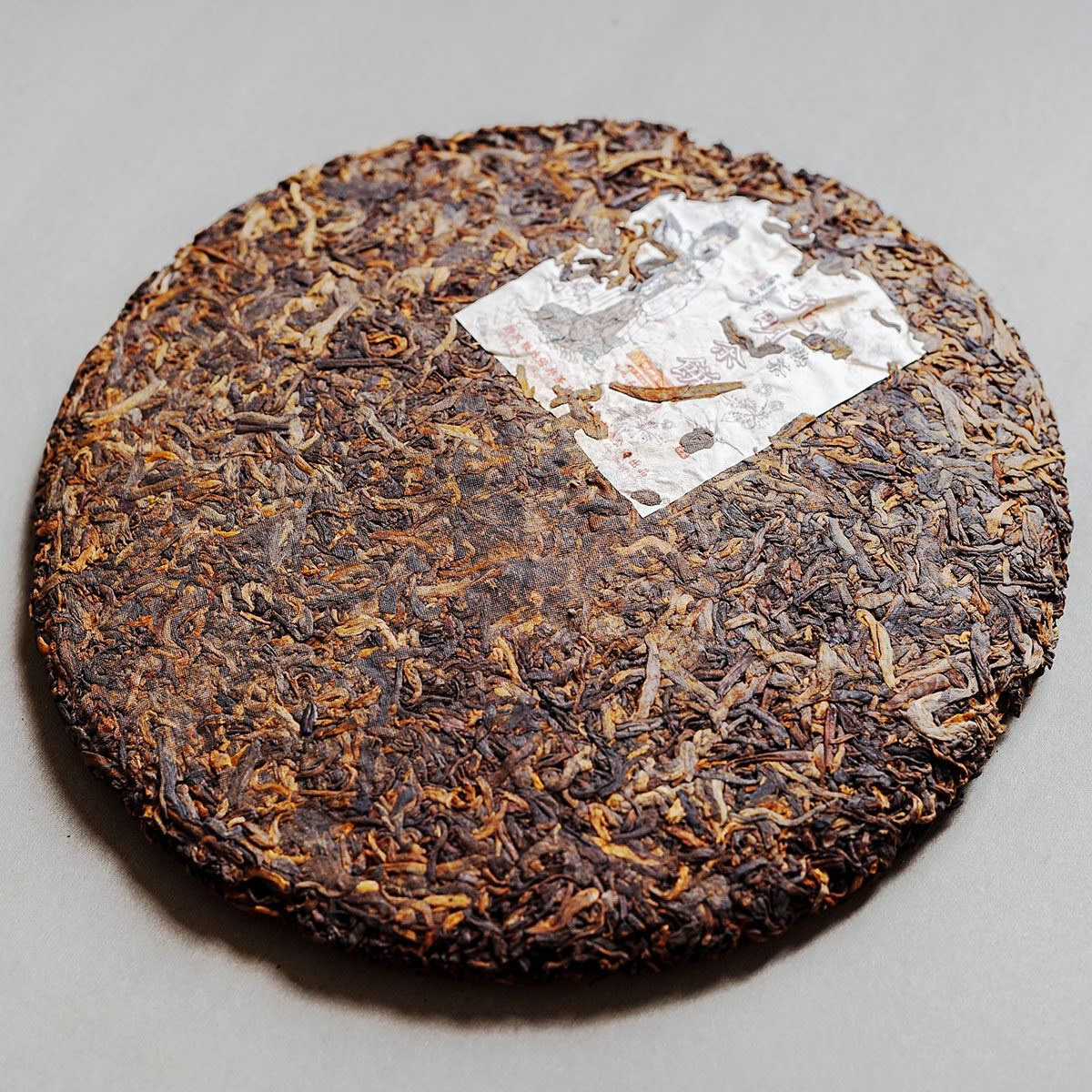 14片 09年孔明茶饼357g熟茶