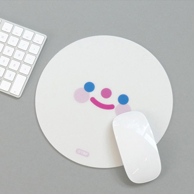 热销苹果鼠标垫圆形_韩国trf白色笑脸女生ins风可爱小号圆形苹果