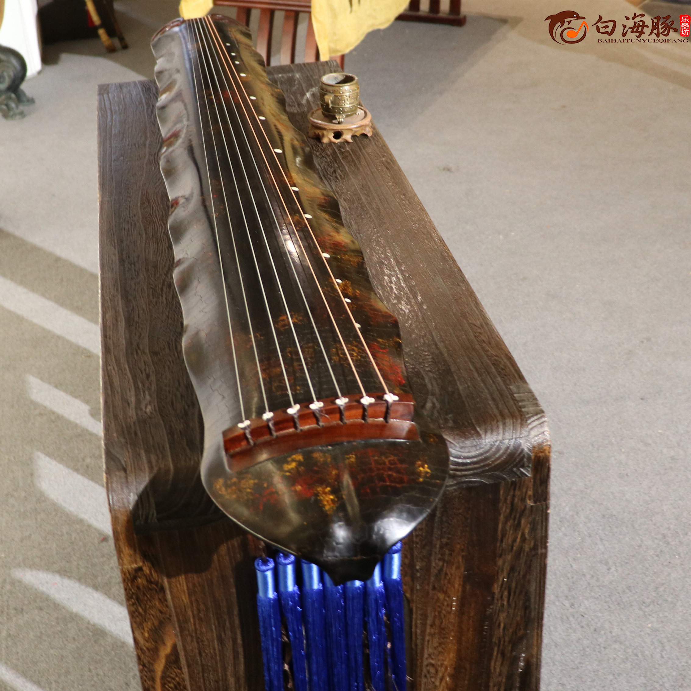 清代老杉木缎纹蕉叶收藏级古琴