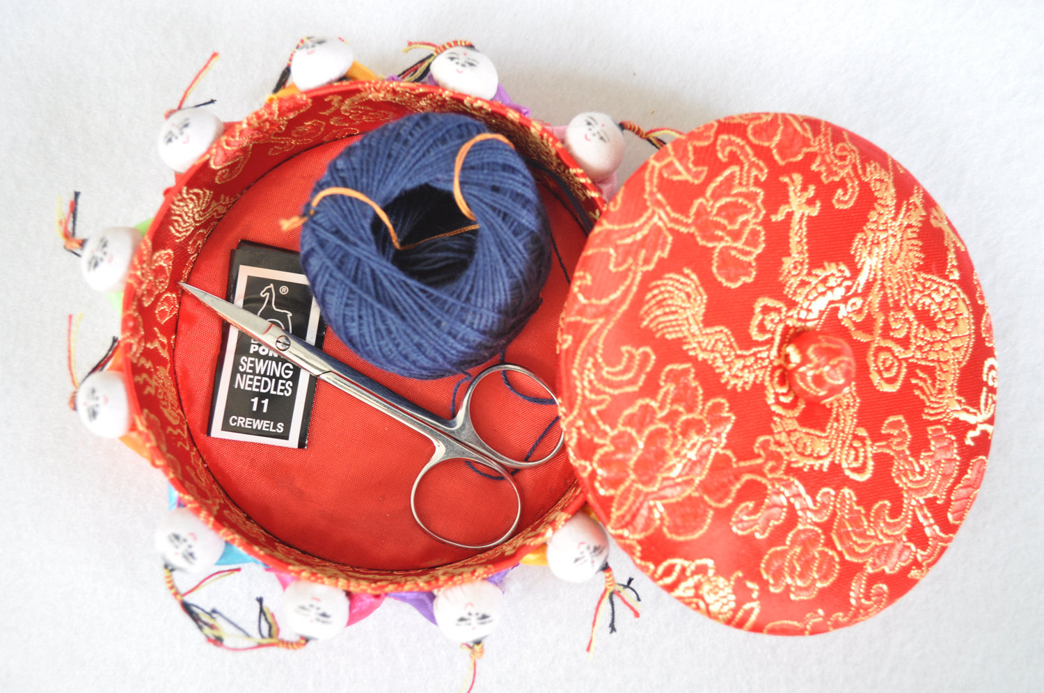 苏绣辅助工具织锦缎针线盒扎针首饰收纳福娃系列苏绣