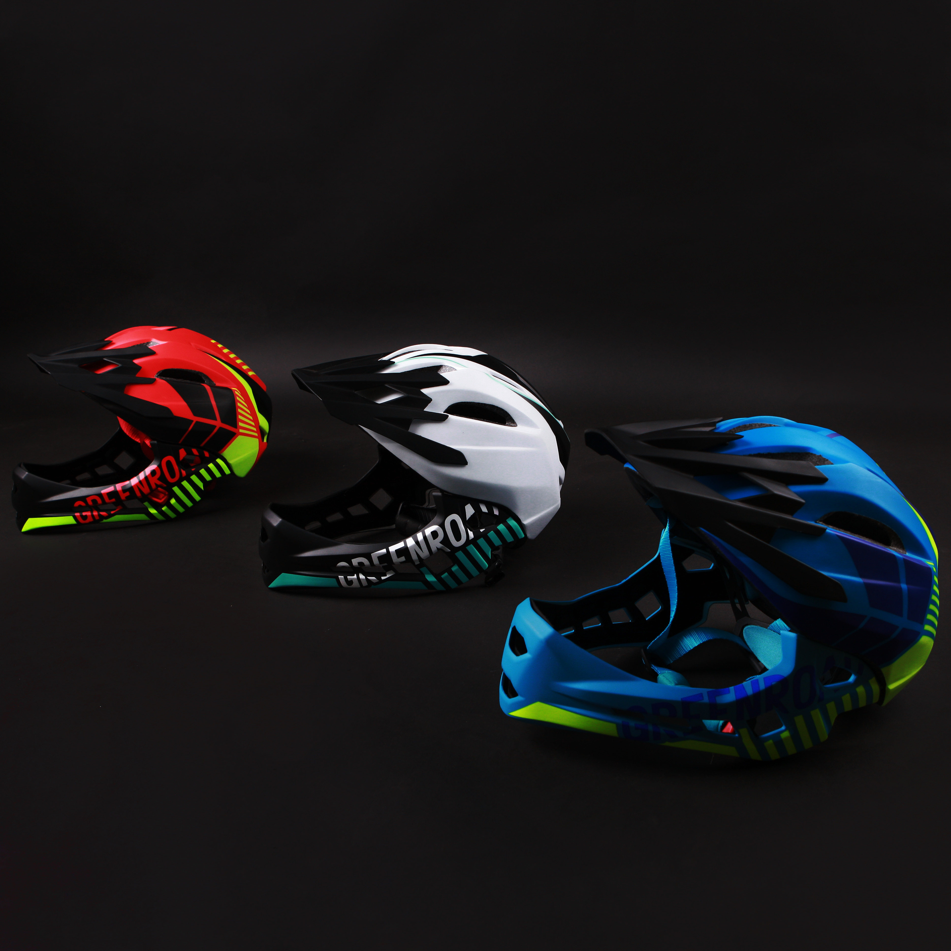 德国卡托款绿道greenroad品牌2到9岁儿童全盔头盔平衡滑步车下巴