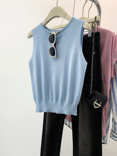 蓝色冰丝针织小吊带背心女夏季夏2024新款短款内搭外穿无袖上衣