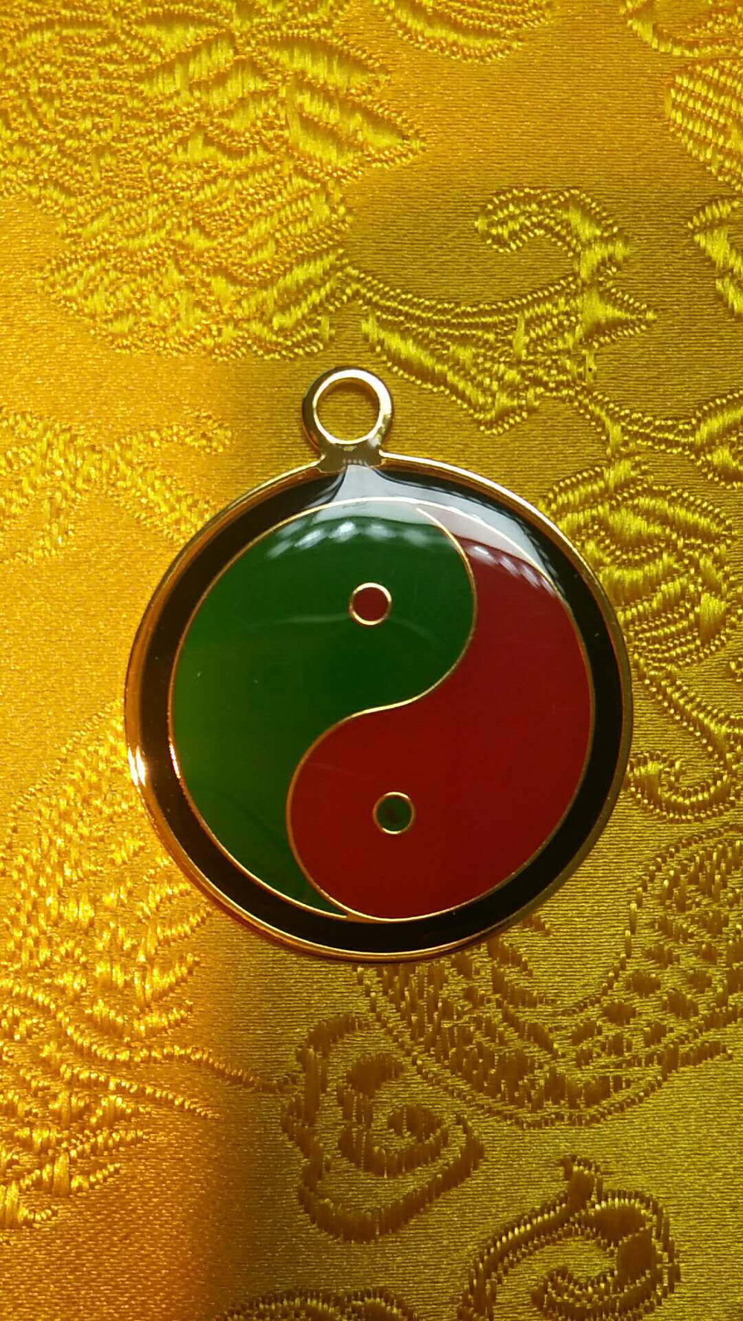 婚姻感情不合红绿套黄三色太极图万字符吊坠纯铜环境能量包邮