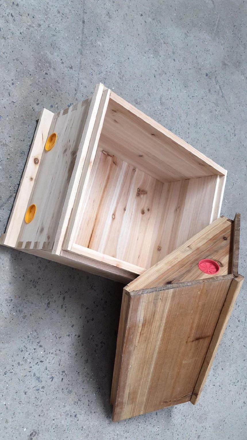 野外蜂箱加厚多功能蜂蜡越冬带框意蜂隔板养蜂全套诱蜂箱小型中蜂