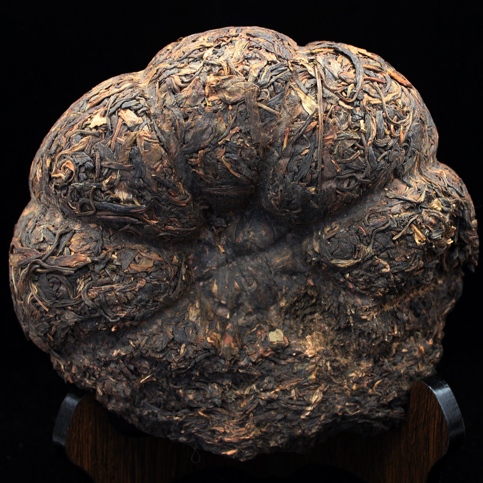 2个 2016年 勐龙【南瓜茶】 普洱茶(生茶)