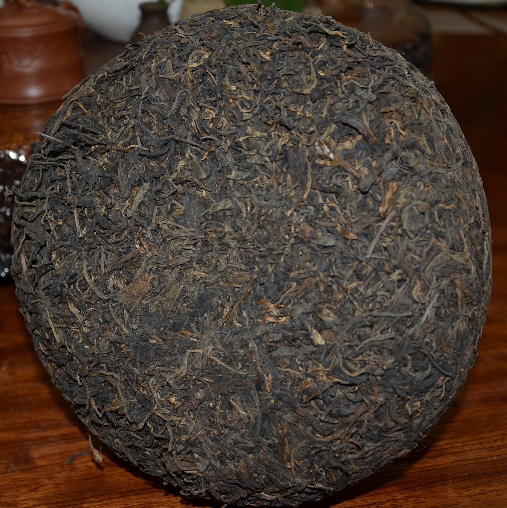 2个(10公斤) 2006年易武料 陈年老茶 葫芦状小茶柱 生茶
