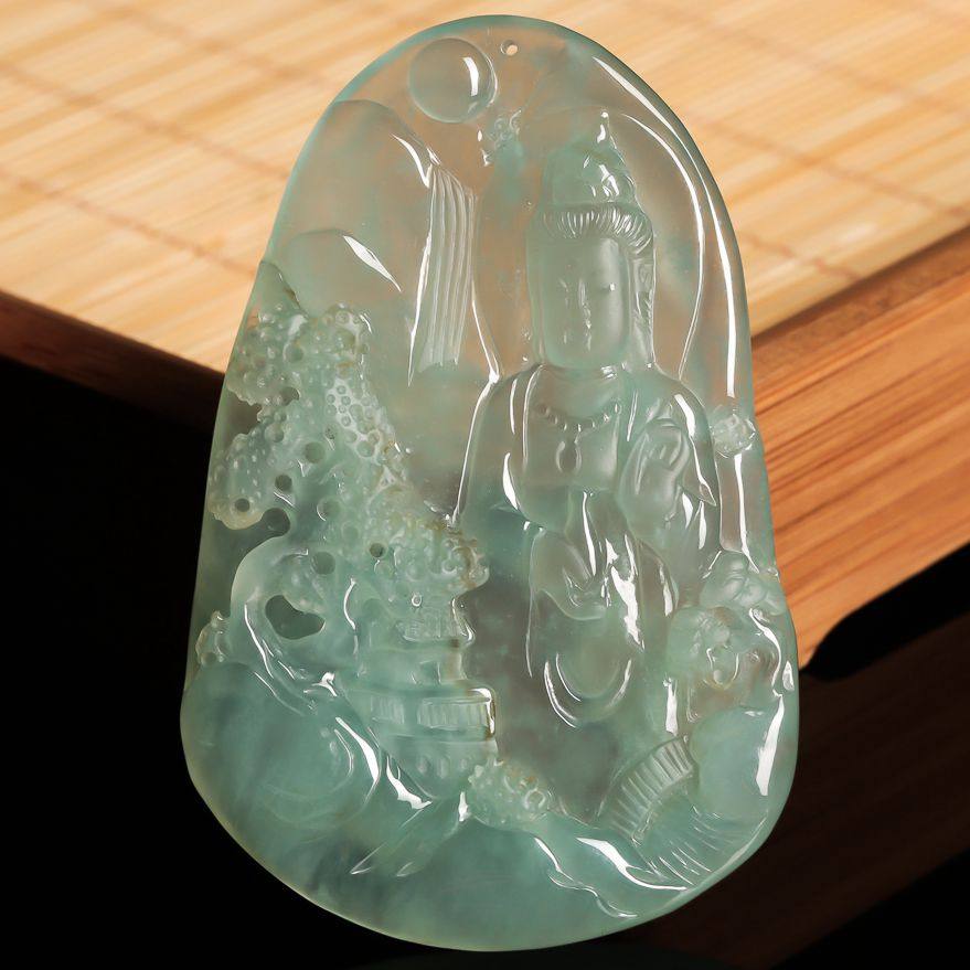 【源头好货-实物已检】皇廷翡翠a货拍卖意境山水观音吊坠36.66g