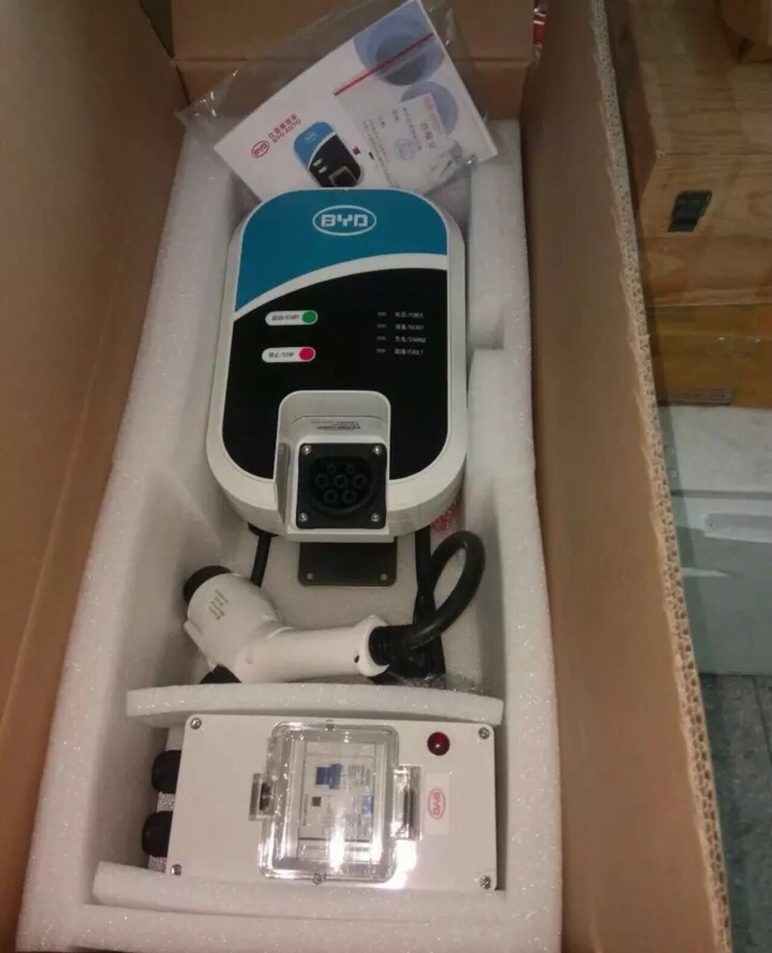 比亚迪充电桩e5e6秦唐宋dm充电桩新款充电桩壁挂式充电桩3.3kw