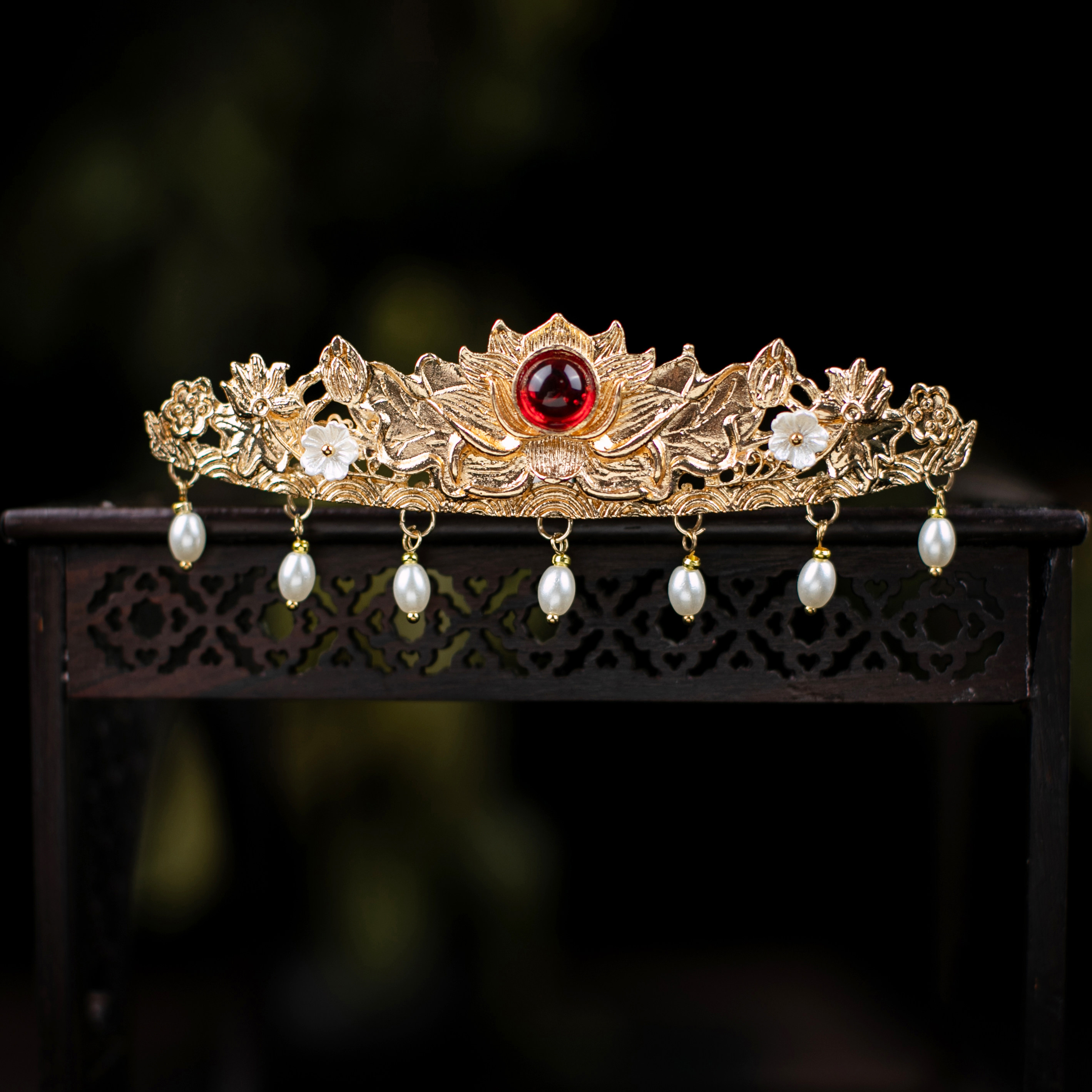 汉服头饰流苏发冠古风超仙莲花头冠古装演出饰品复古顶冠发饰