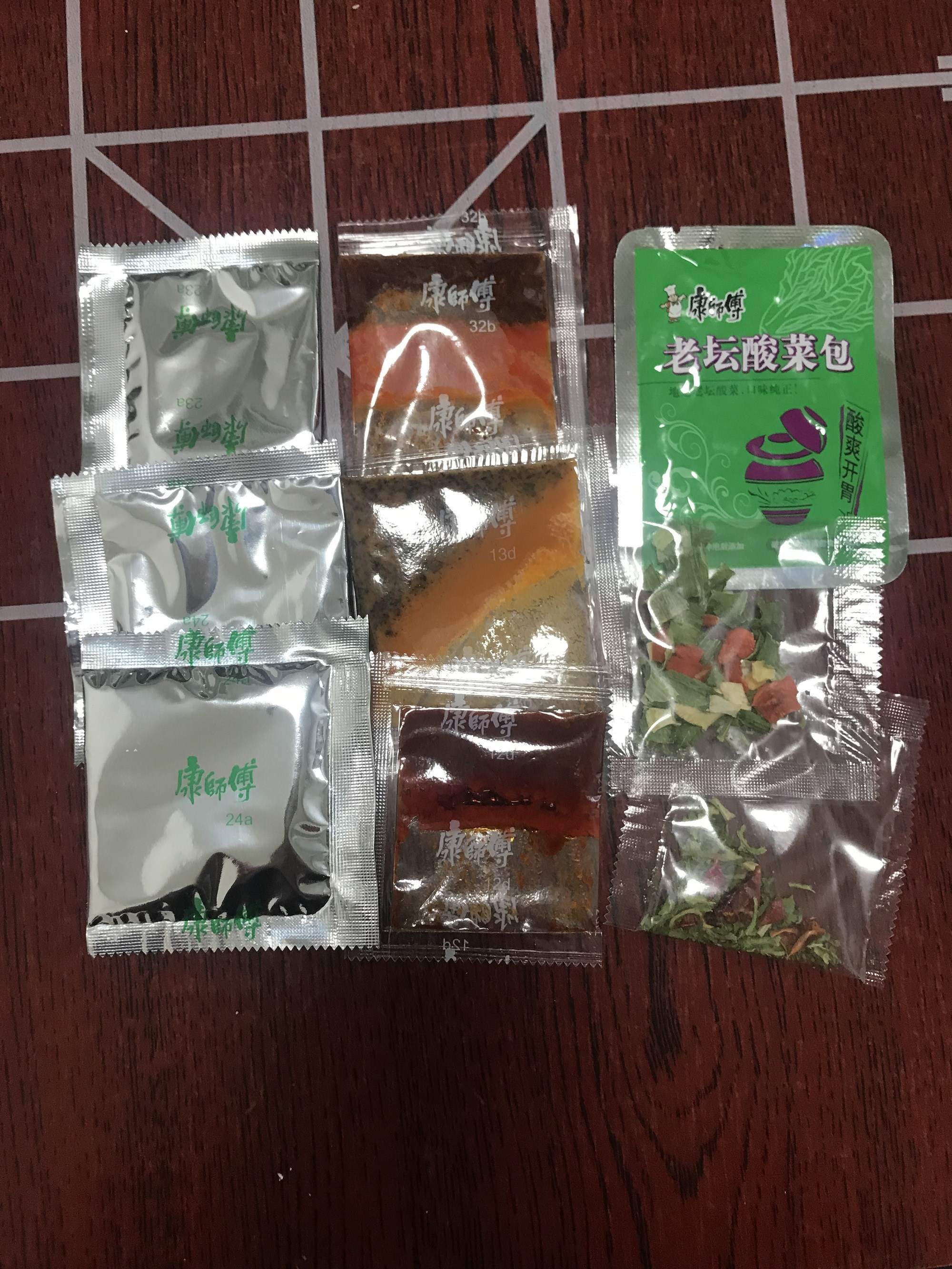 一折方便面调料包 香辣味