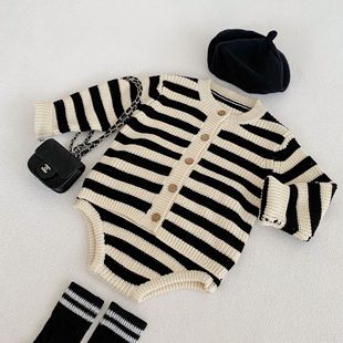 2023秋装婴幼儿童男女宝宝圆领条纹棉纱针织哈衣+开衫外套两件套