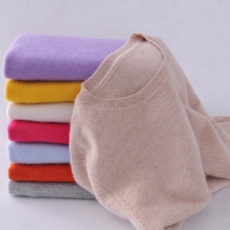 秋鼕新款圓領套頭純色針織衫打底顯瘦短款毛衣女寬松大碼