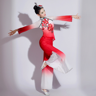 秧歌服演出服女2024新款中国风飘逸古典舞蹈服装中老年扇子舞套装