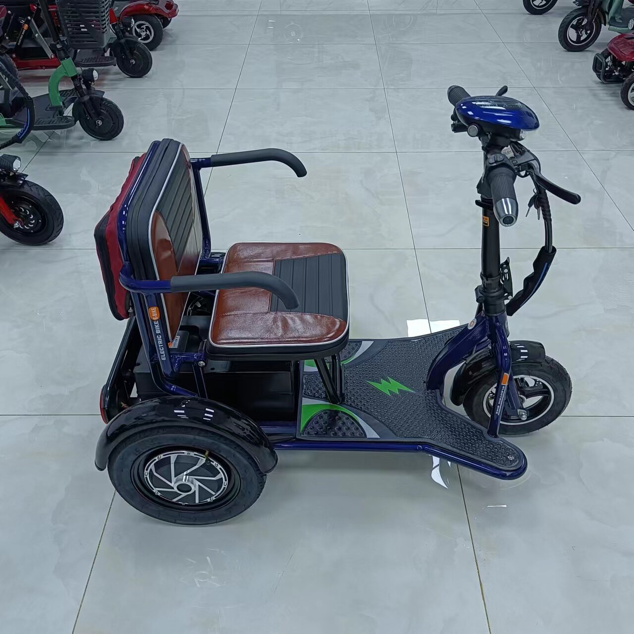 【小臻·电动车】折叠代步三轮车单人座椅家用轻便锂电瓶车助力