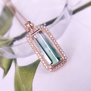 长方形碧玺吊坠镶嵌图片