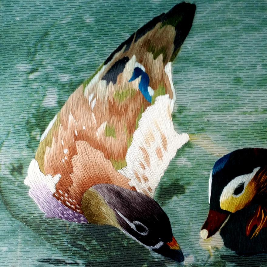 苏绣世家《鸳鸯戏水》钱菊凤大师作品