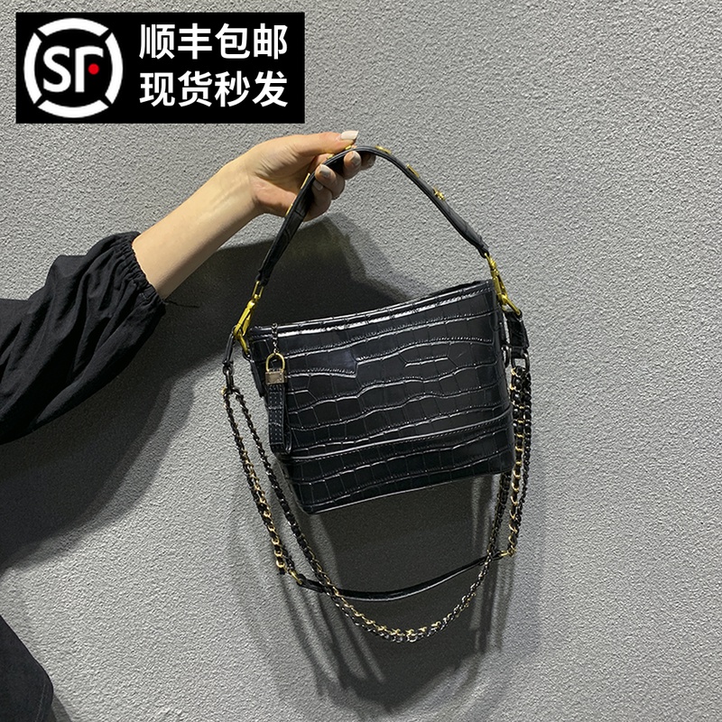 chetoes kaith品牌折扣店的优惠券大全—2020新款鳄鱼