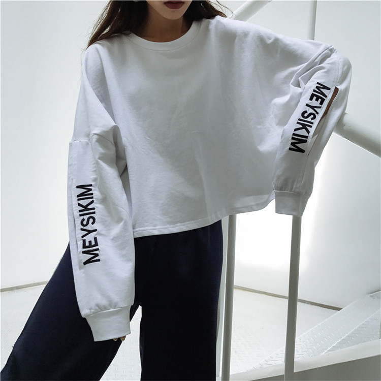 卫衣2022新款女春秋薄款超火cec长袖韩版ins潮宽松学生短款上衣服在类目 女装/女士精品, 卫衣/绒衫中 - 来自Buy2taobao.com提供专业的淘宝代购服务