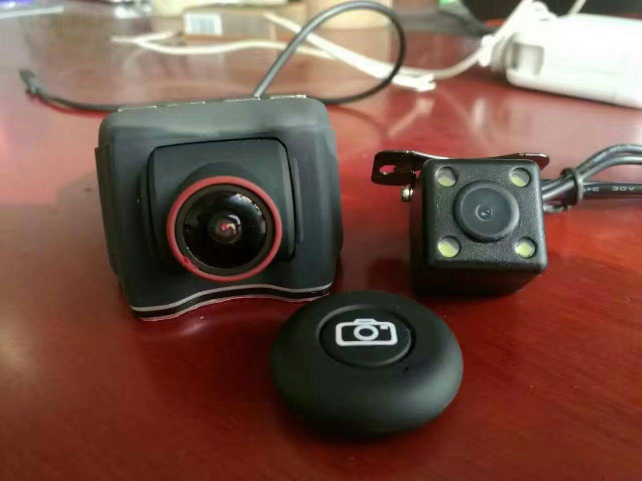 sameuo深优优u600i智能wifi1080p高清夜视行车记录仪双镜头