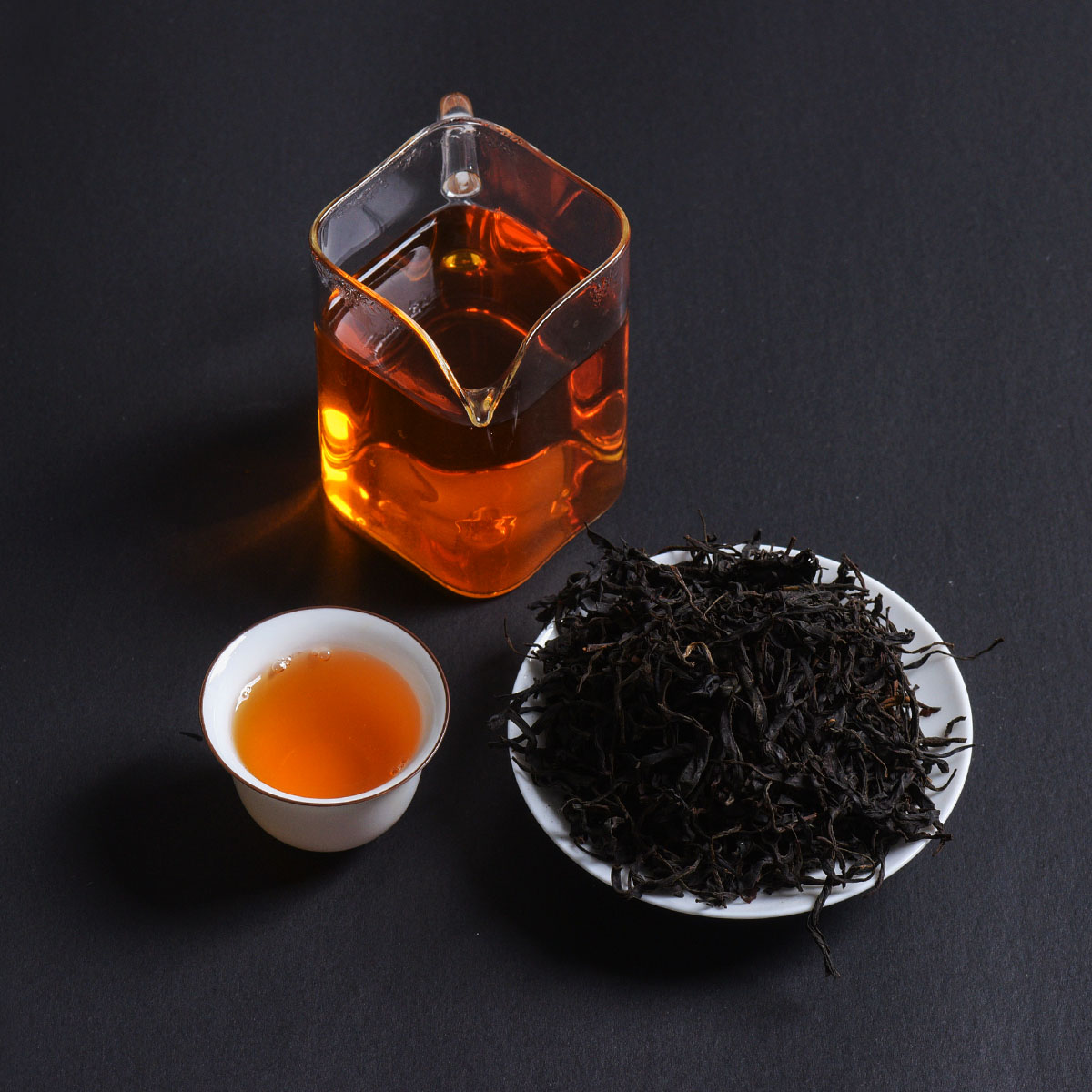 2罐2017年昌宁野生红茶