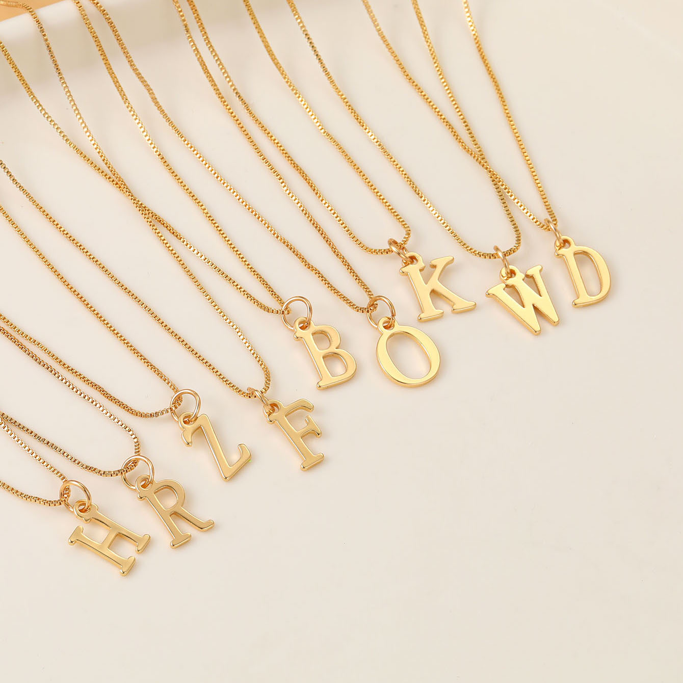 字母项链 26 English letters necklace golden collarbone chain