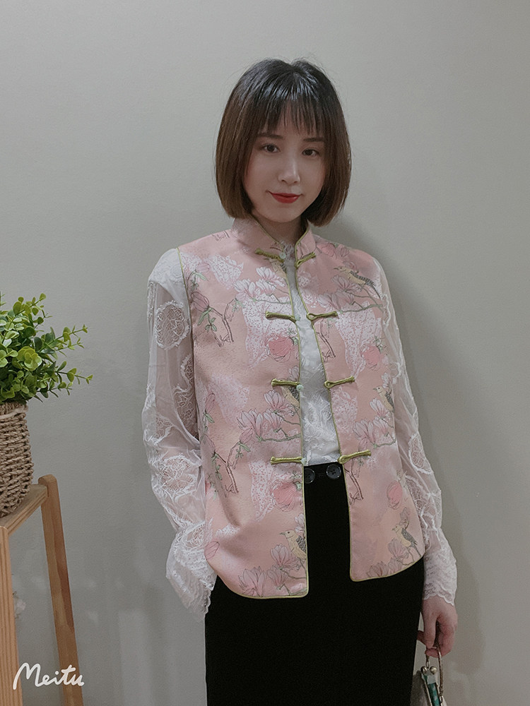 女装订制的优惠券大全—减龄新款 新中式花鸟宋锦显瘦立领对襟玉扣短