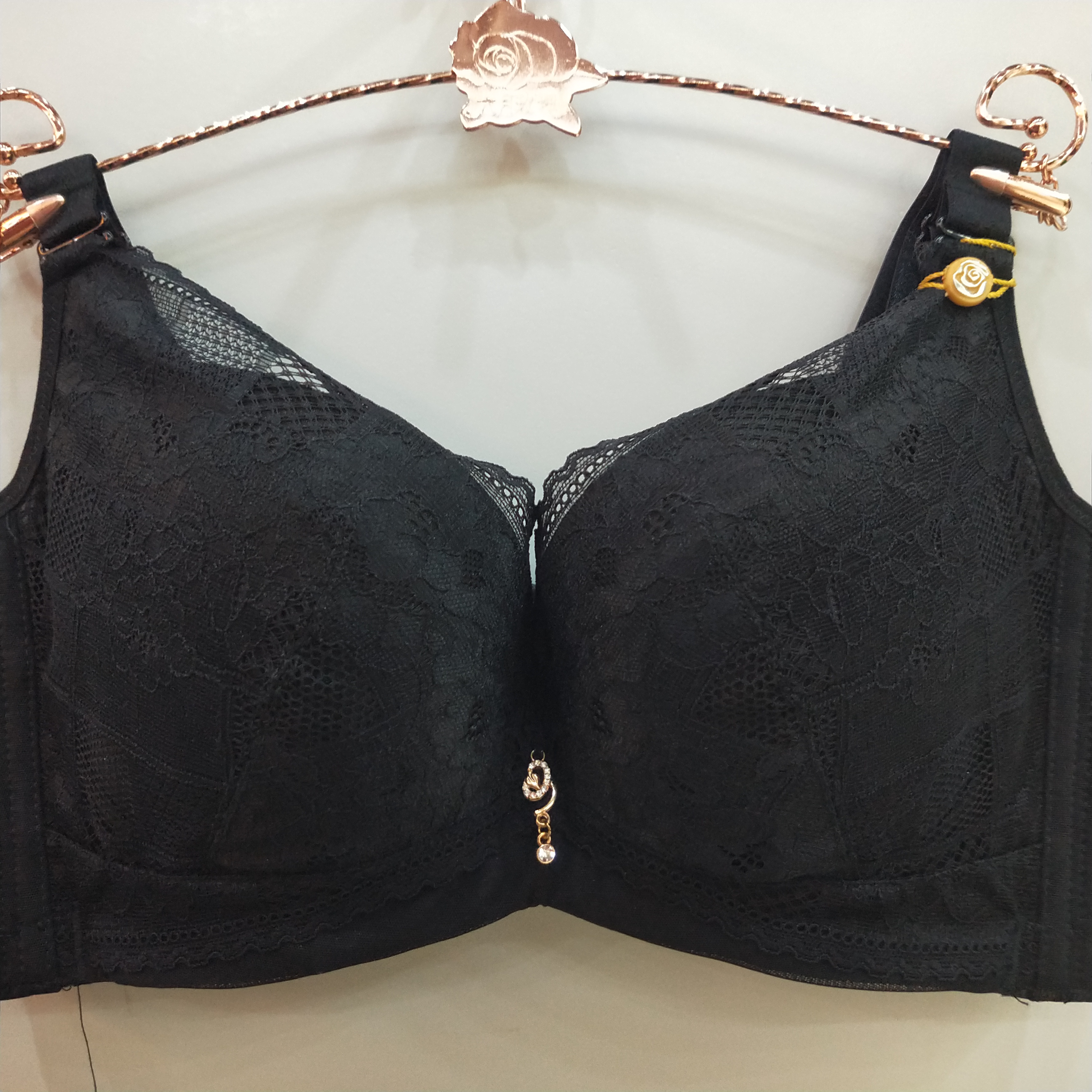 内衣上托聚拢防下垂软钢圈bc中厚杯调整型文胸薄杯——专柜品牌内衣城