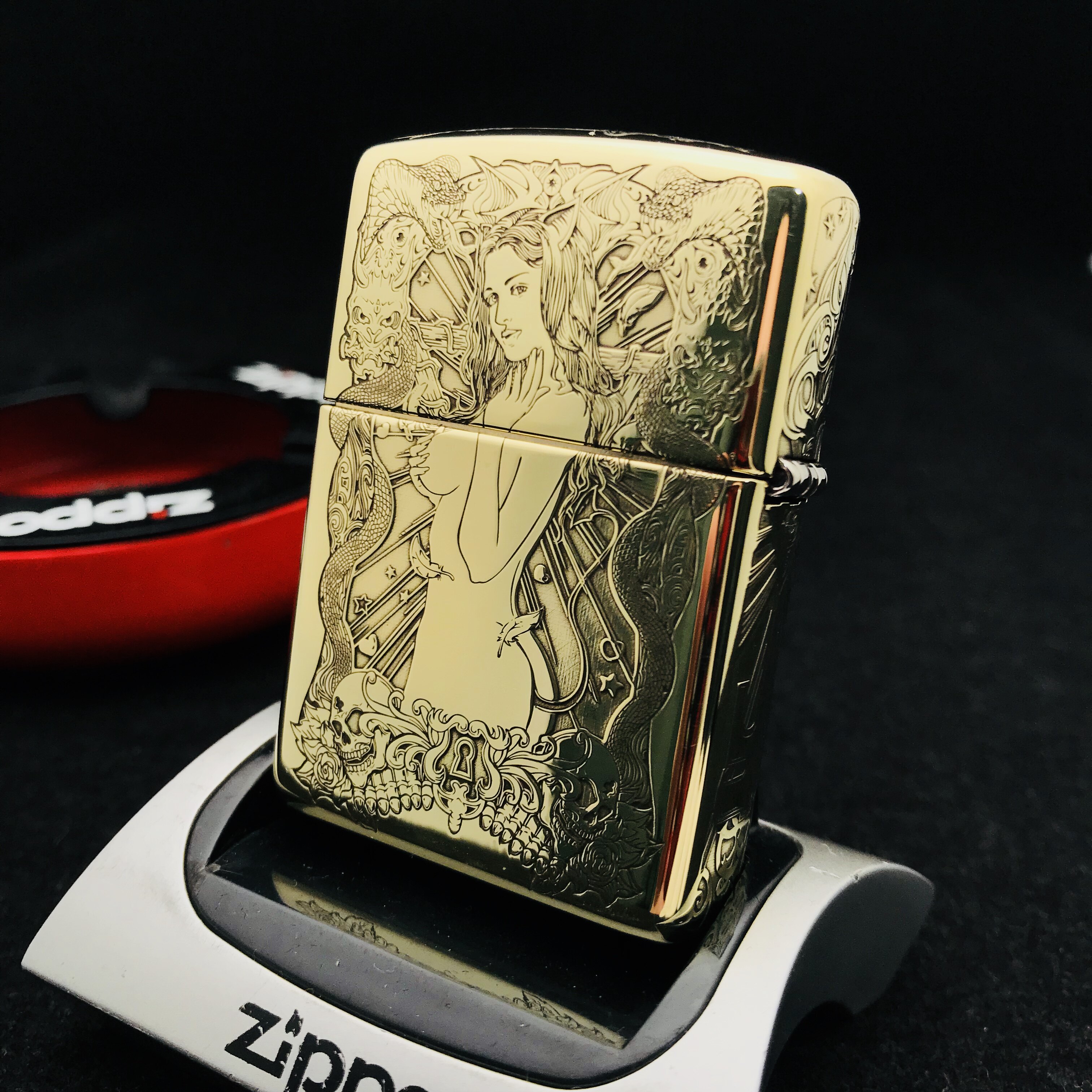 左左进口原装美国zippo防风煤油打火机镀银雪花系列一朵三朵五朵