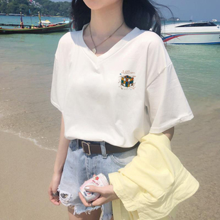 白色V领纯棉短袖t恤女夏季宽松显瘦韩系甜美正肩大码女装体恤上衣
